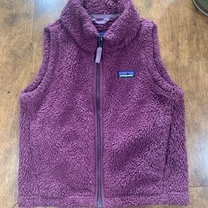 Patagonia girls XS (size 5/6) Los Gatos fleece vest